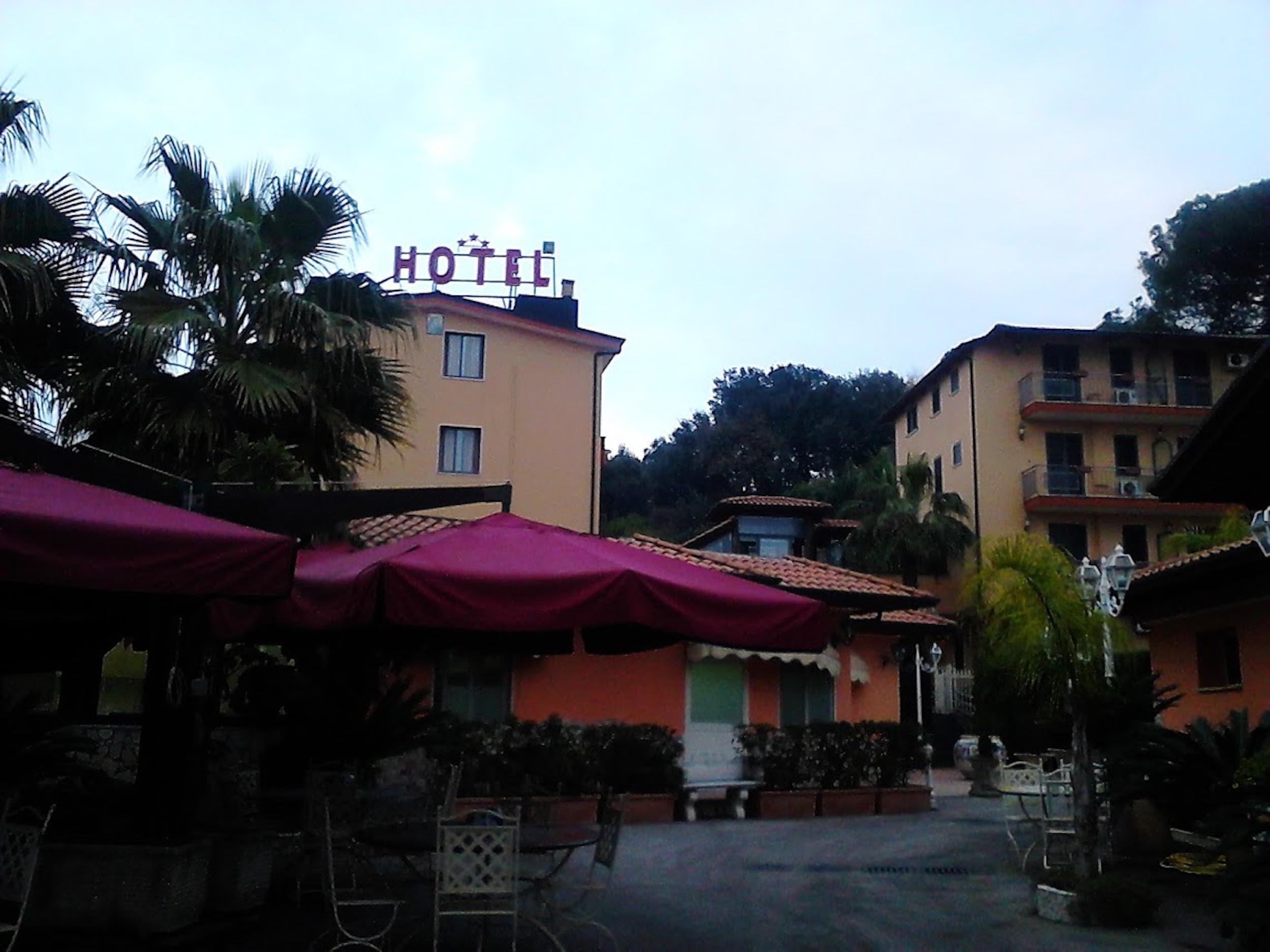 Hotel Happy Days Licola Exterior photo